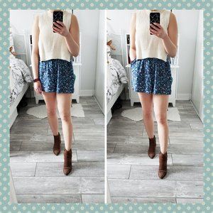 3/$30 -  Hollister Floral Skort